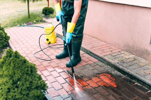 Best Commercial Pressure Washing  in Rib Mountain, WI