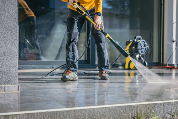 Best Commercial Pressure Washing  in Rib Mountain, WI